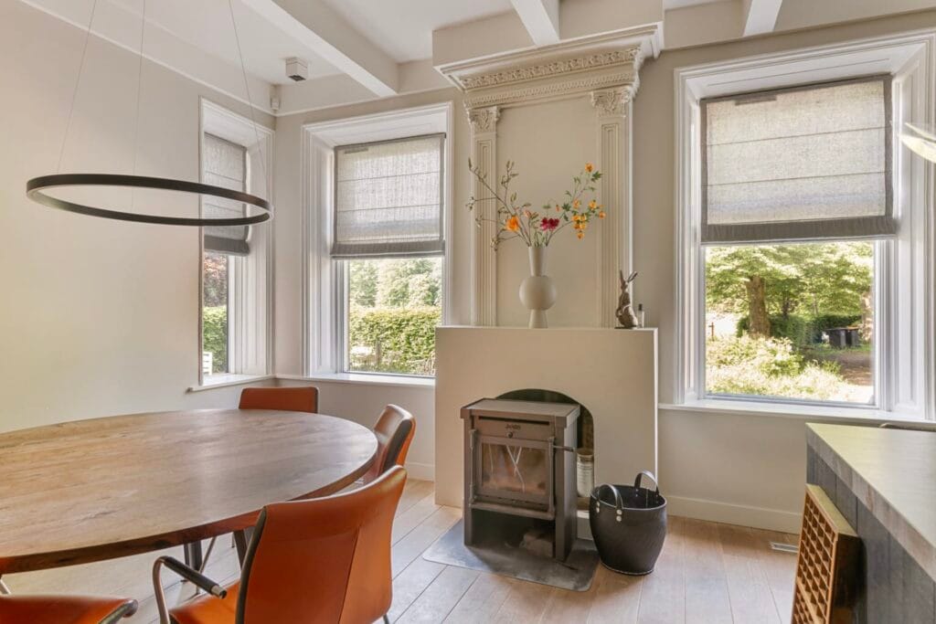 Vouwgordijnen op maat gemaakt in woning Amsterdam