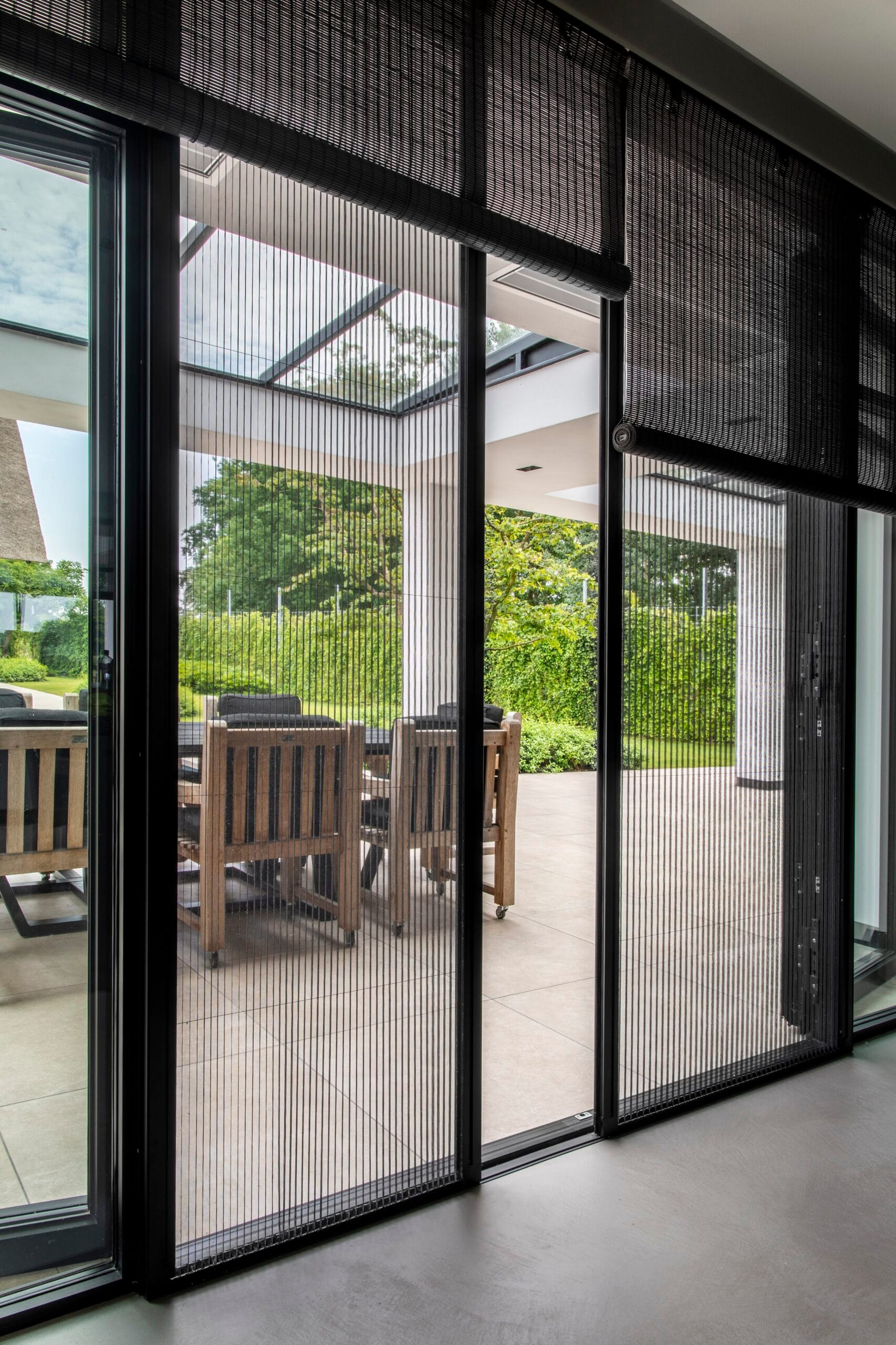 Horren voor frisse lucht en insectenwering in Haarlem