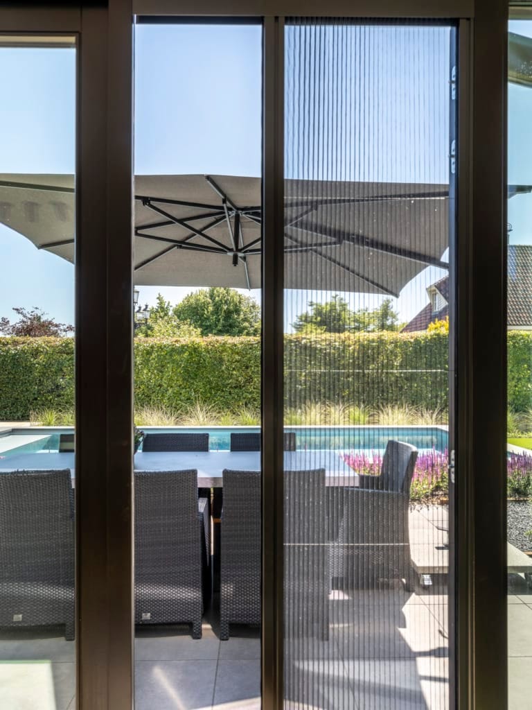 Horren op maat voor ramen en deuren in Amsterdam