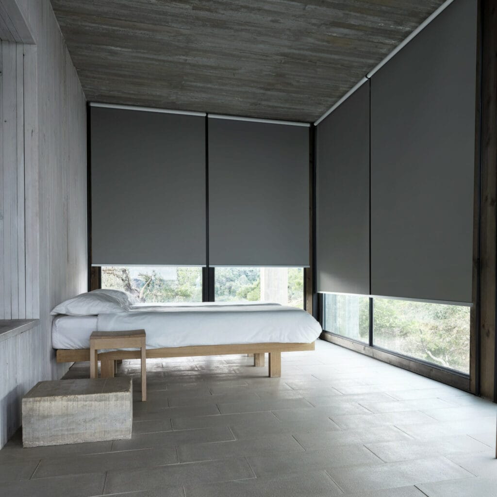 Verduisterende rolgordijnen voor slaapkamer in Amsterdam