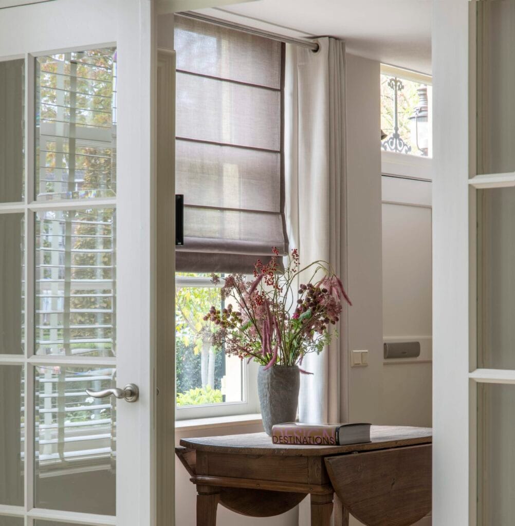 Vouwgordijnen voor lichtregeling en sfeer in Haarlem