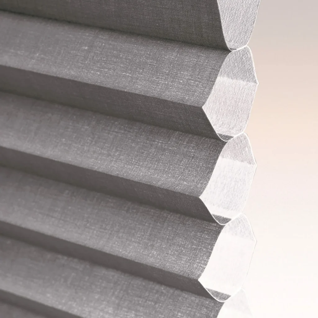 Honingraat plissé gordijnen voor isolatie in Amsterdam