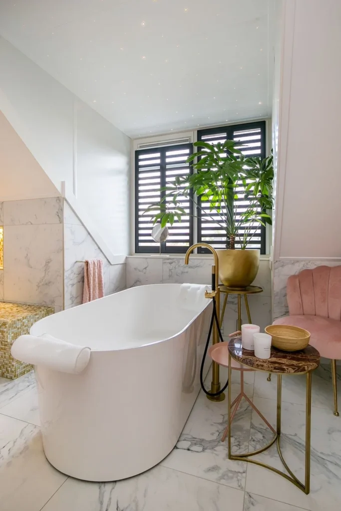 Luxe Fractions shutters voor strak interieur in Amsterdam